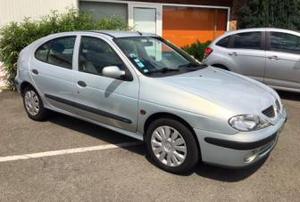 Renault Megane Phase II Air 1,6 L 16v Clim d'occasion