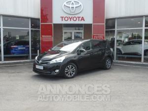 Toyota VERSO 124 D-4D SkyView 5 places noir