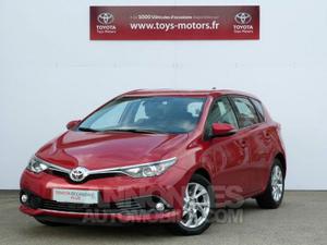 Toyota AURIS 90 D-4D Dynamic rouge persan