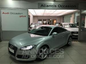 Audi TT 2.0 TFSI 200ch S line S tronic 6 argent glacier