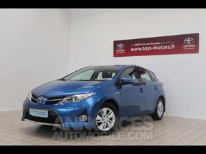 Toyota AURIS HSD 136h Dynamic bleu roi