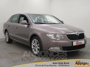 Skoda SUPERB 2.0 TDI140 Praha FAP DSG6 beige