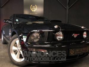 Ford Mustang 4.6 V NOMBREUSES PREPARATIONS noir