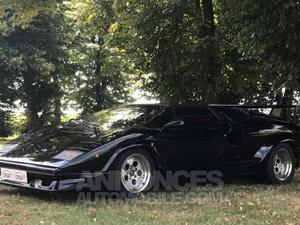 Lamborghini Countach 25 anniversaire noire