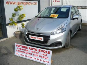 Peugeot  blue hdi 75 active AE / Double commande.