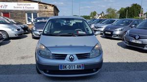 RENAULT Grand Scénic II 1.9 DCI 120CH CONFORT EXP 7 PLACES