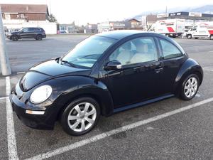 VOLKSWAGEN New Beetle 1.4i 75 ch Fancy