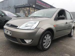 Ford Fiesta V  GHIA 5P CLIM EMBRAYAGE NEUF d'occasion