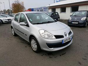 Renault Clio III 1.5 DCI 70CH EXPRESSION 5P / CLIO III