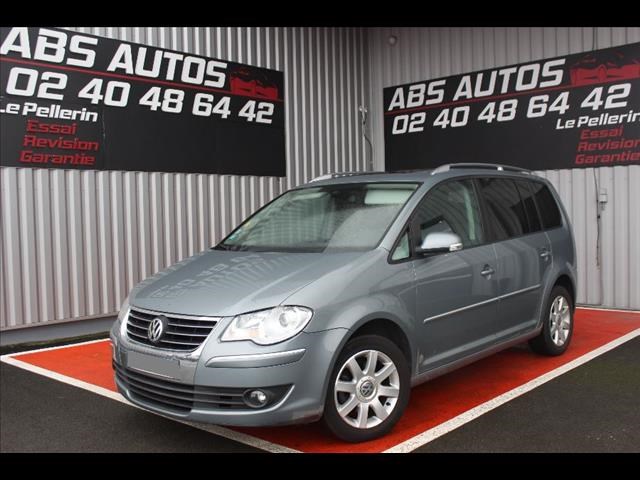 Volkswagen TOURAN 2.0 TDI 140 SPORTLINE DSG 7PL 