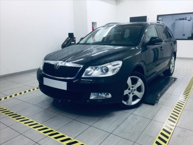 Skoda OCTAVIA BREAK 2.0 TDI140 CR FAP AMBITION 2 DSG 