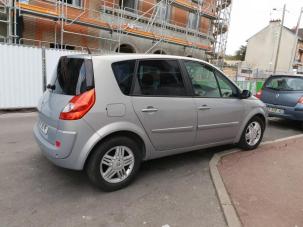 Renault Scenic 1.9 dci 120cv d'occasion