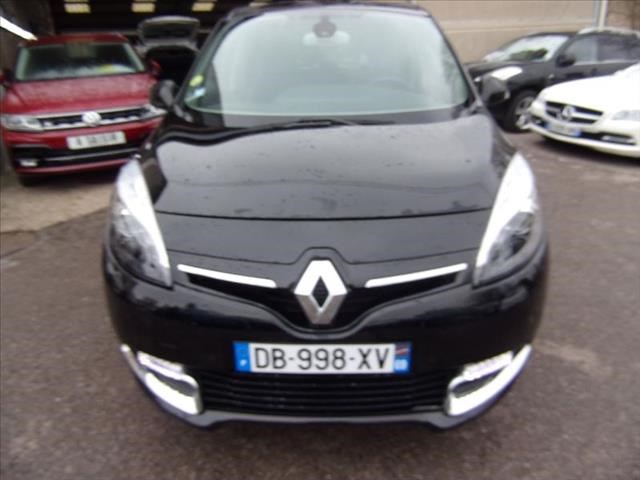 Renault Scenic iii DCI 110 CV BOSE GPS COULEUR MI CUIR TURBO