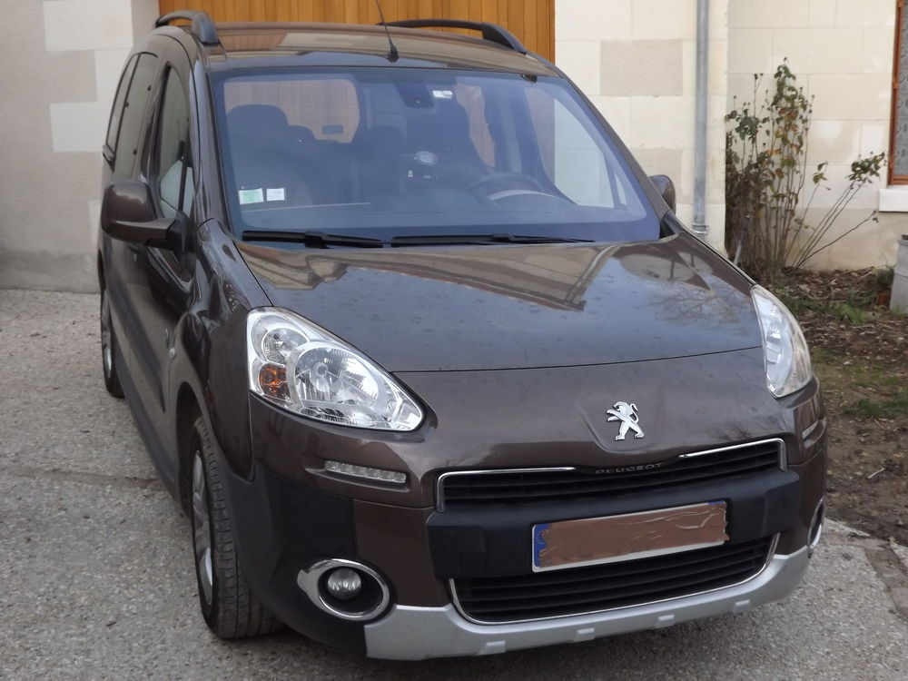 PEUGEOT Partner Tepee 1.6 HDi FAP 115ch Outdoor