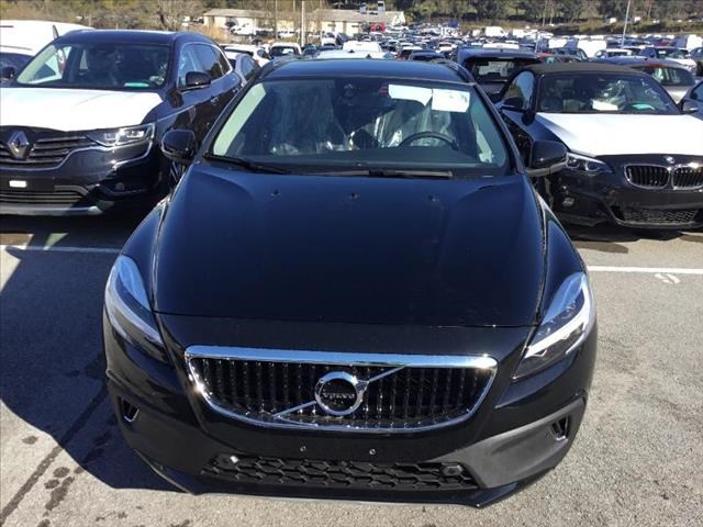 Volvo V40 CROSS COUNTRY D CH CROSS COUNTRY MANUELLE 6