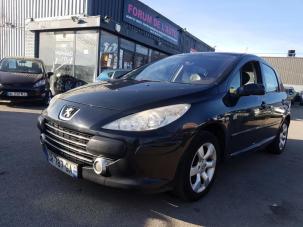 Peugeot  HDI 110 RWC 5P CHARGR CD CUIR d'occasion