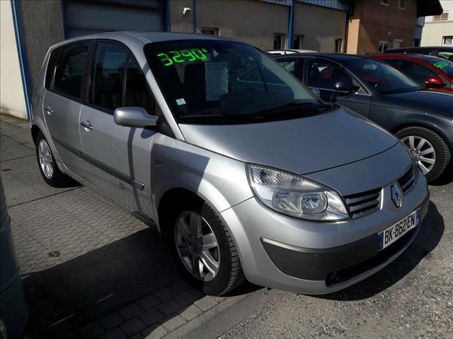 Renault Scenic ii Scenic 1.9 dCi 120 Confort Dynamique 