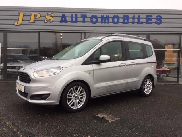Ford TOURNEO CONNECT 1.5 TD 100 AMBIENTE E Occasion