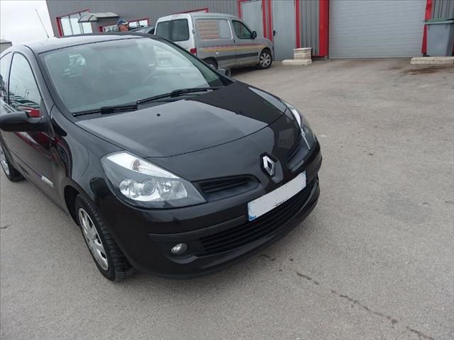 Renault Clio iii 1.5 DCI 70CH RIP CURL 3P  Occasion