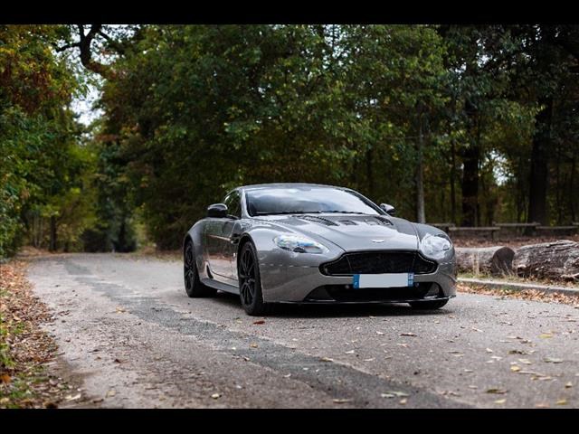 Aston martin V12 vantage V12 S MANUAL  Occasion