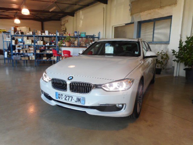 BMW Touring 325d 218 ch Luxury A