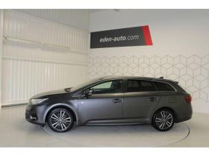 Toyota Avensis SPORTS Touring 143 D-4D Lounge d'occasion