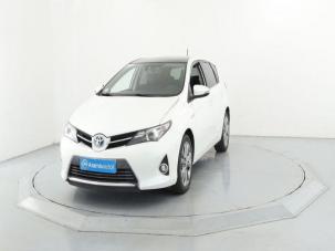Toyota Auris Hybride 136h Style +GPS Toit pano d'occasion