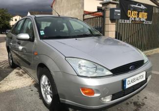 Ford Focus Ghia 1.6i 100ch d'occasion