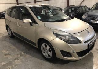 Renault Grand Scenic III 1.9 DCI 130 DYNAMIQUE 7PL