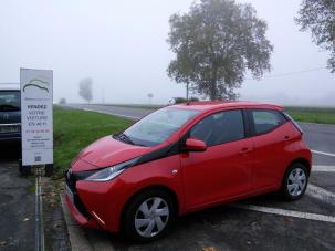 Toyota Aygo 1.0 VVT-i 69 CLIM X-PLAY km d'occasion