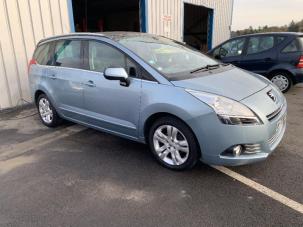 Peugeot  HDi 110ch Premium Pack 7pl d'occasion