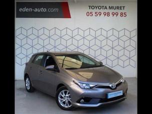 Toyota Auris II Hybride 136h Dynamic d'occasion