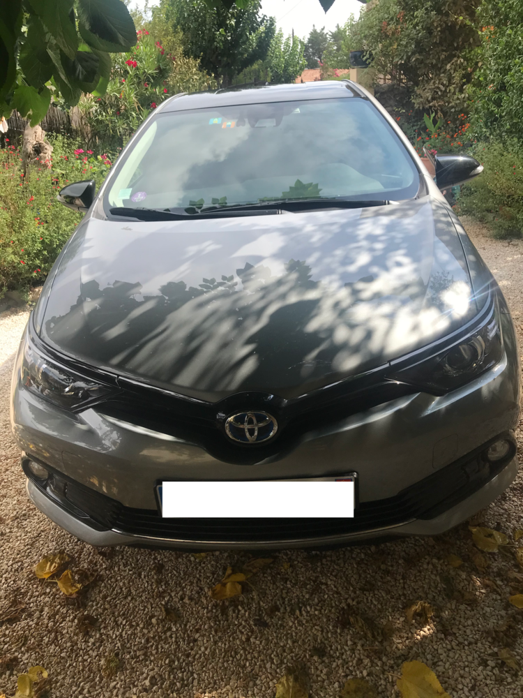 TOYOTA Auris Hybride 136h Collection