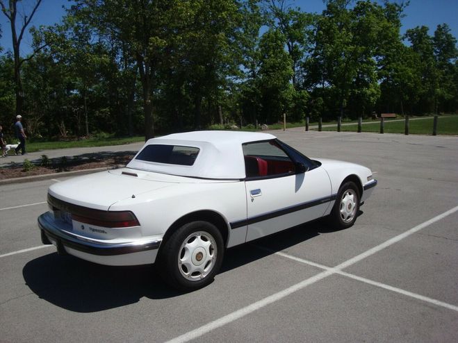 Buick Reatta