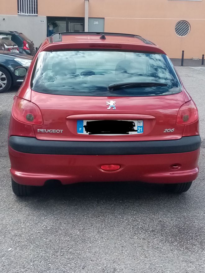 Peugeot 206