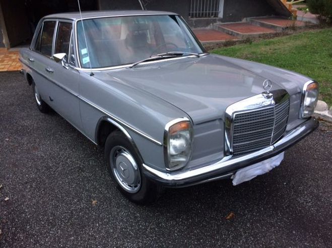 Mercedes 200