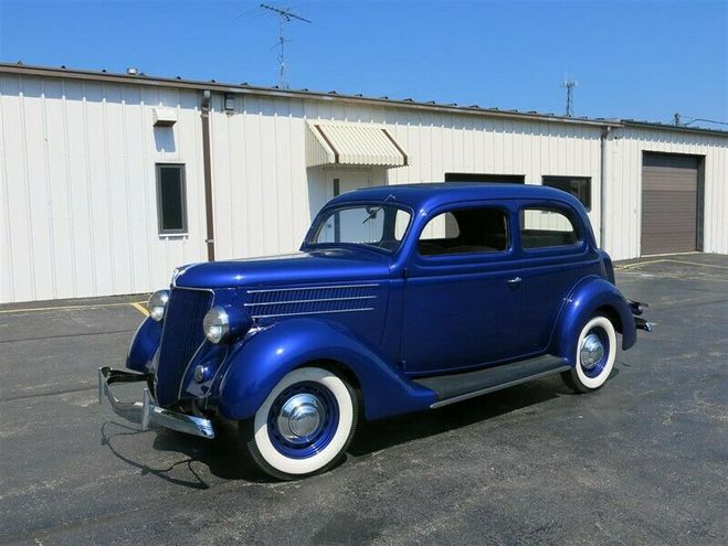 Ford Tudor Sedan