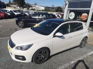 Peugeot  PureTech 130 Allure + toit PANO d'occasion