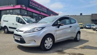 Ford Fiesta IV ( TDCI 70 SENSO PLUS Belle d'occasion