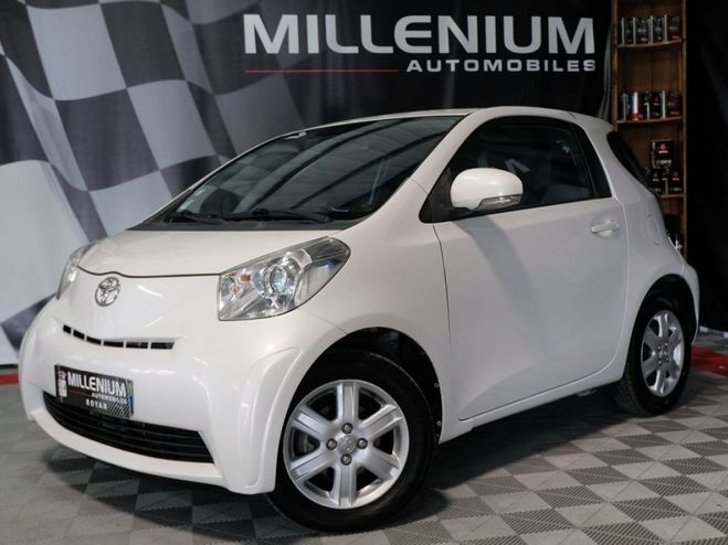 Toyota Iq