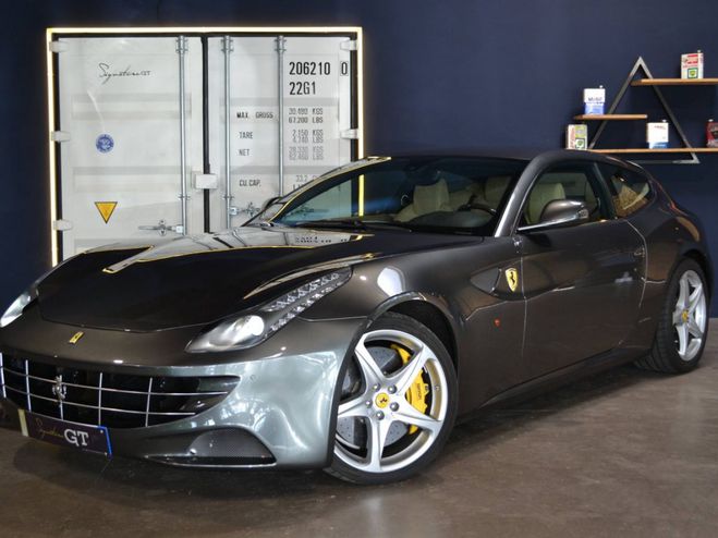 Ferrari FF