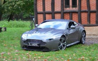 Aston Martin V12 Vantage Coupe boite mecanique d'occasion