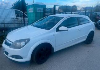 Opel Astra GTC 1.4 essence 90cv  d'occasion