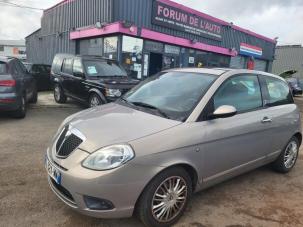 Lancia Ypsilon II (V 95 PLATINO BOITE AUTO