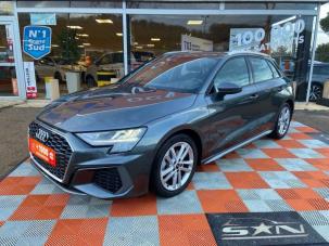 Audi A3 35 TDI 150 S-TRONIC S-LINE Ext. GPS Caméra Barres